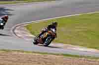 brands-hatch-photographs;brands-no-limits-trackday;cadwell-trackday-photographs;enduro-digital-images;event-digital-images;eventdigitalimages;no-limits-trackdays;peter-wileman-photography;racing-digital-images;trackday-digital-images;trackday-photos